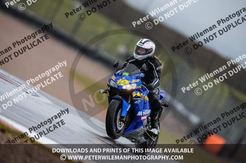 PJM Photography;donington no limits trackday;donington park photographs;donington trackday photographs;no limits trackdays;peter wileman photography;trackday digital images;trackday photos